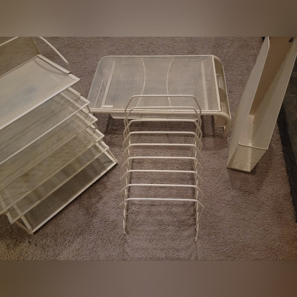 White Metal Mesh Office Organizer Set